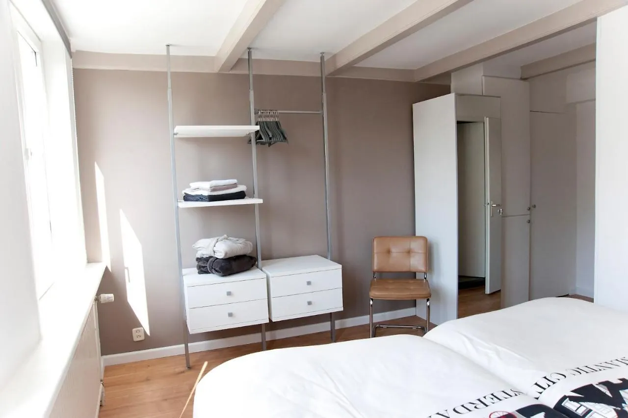 Residence Flower Market Amsterdam Apartment